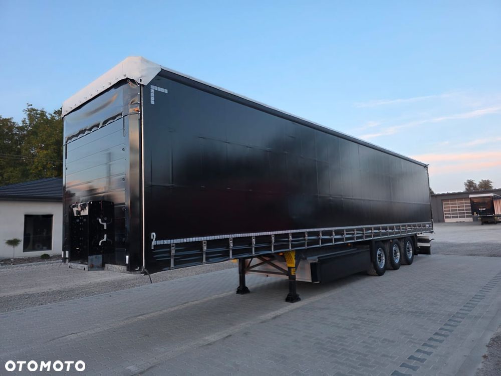 Schmitz Cargobull 3 - 21