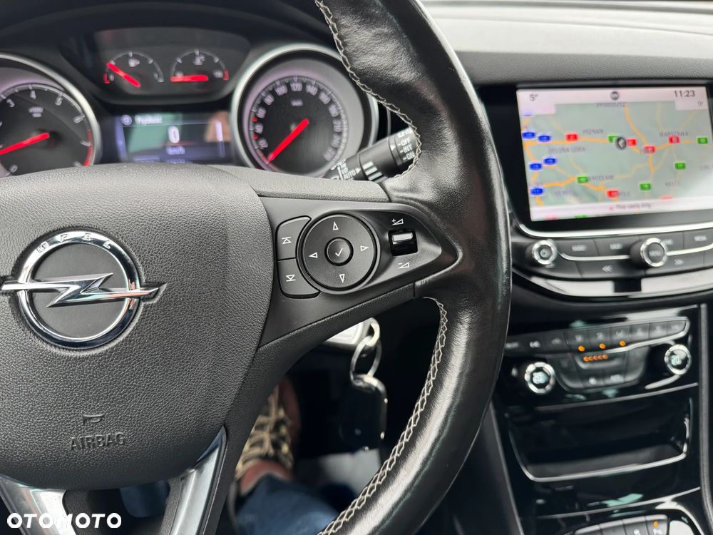 Opel Astra 1.4 Turbo Start/Stop Innovation - 17