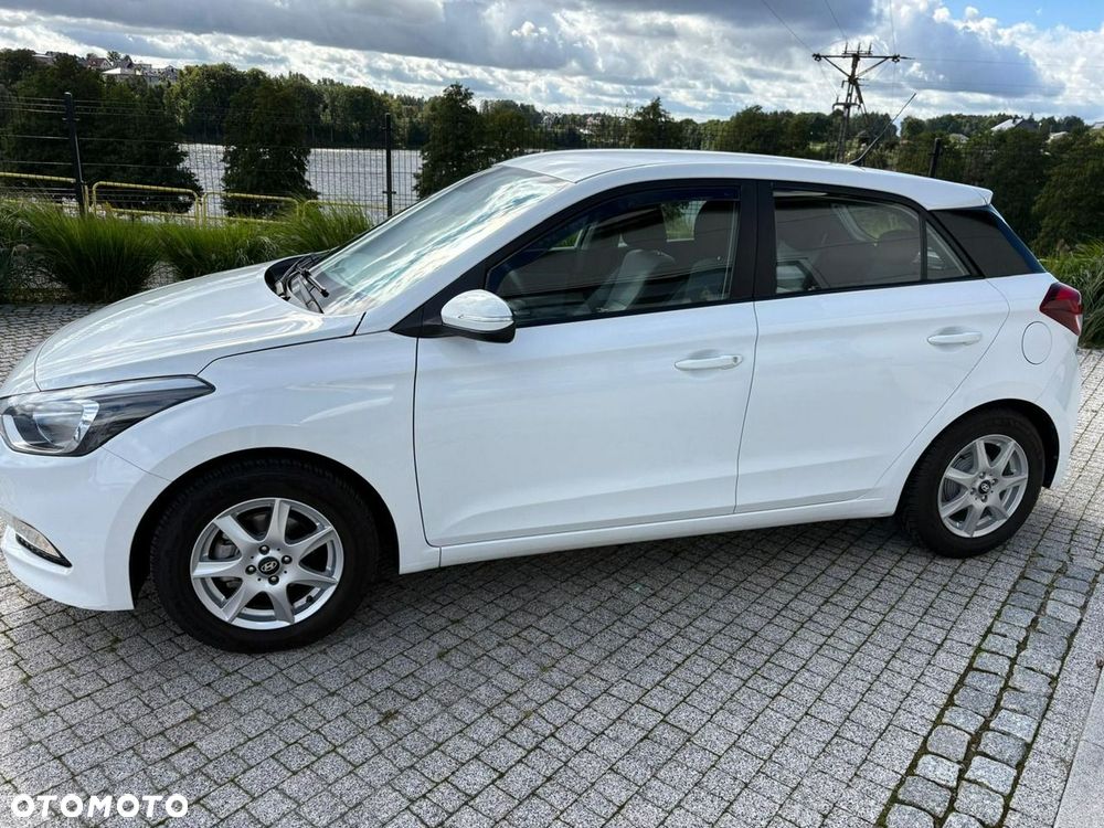 Hyundai i20 - 6