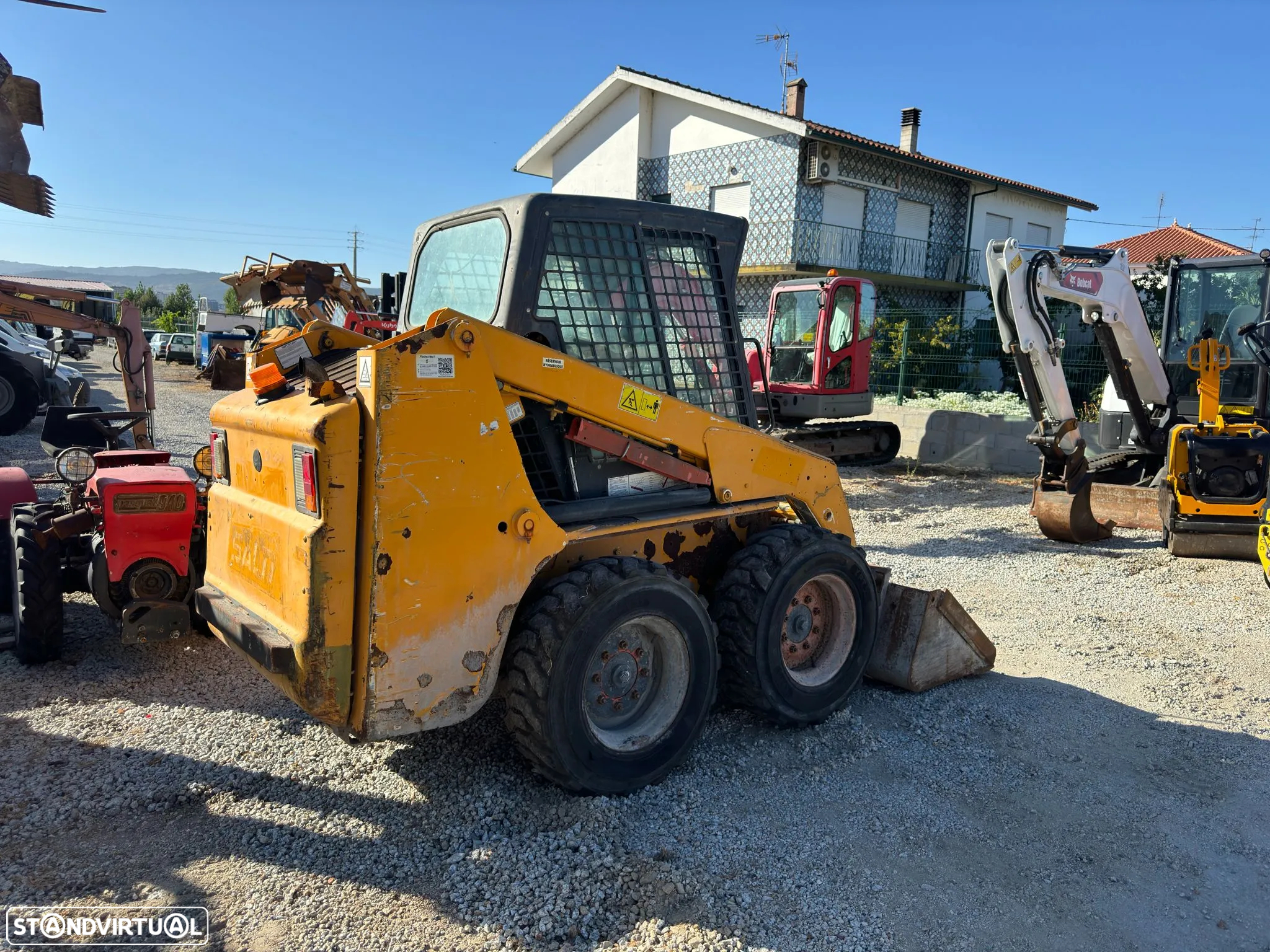 Bobcat S 130 - Mini Pá Carregadora - 4