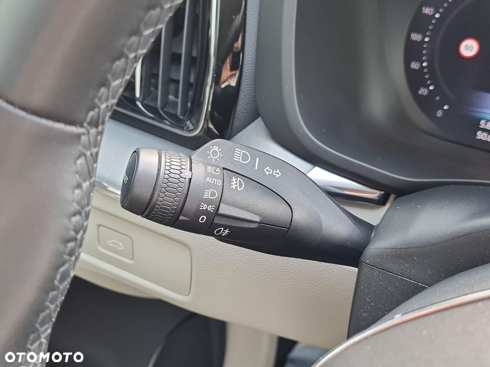 Volvo XC 60 B4 B Core - 14