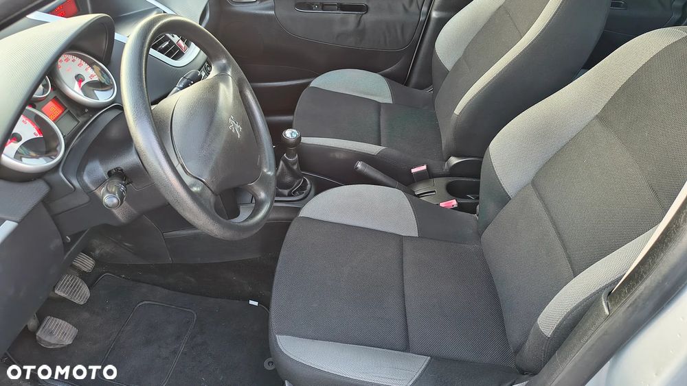Peugeot 207 1.6 HDi Trendy - 13
