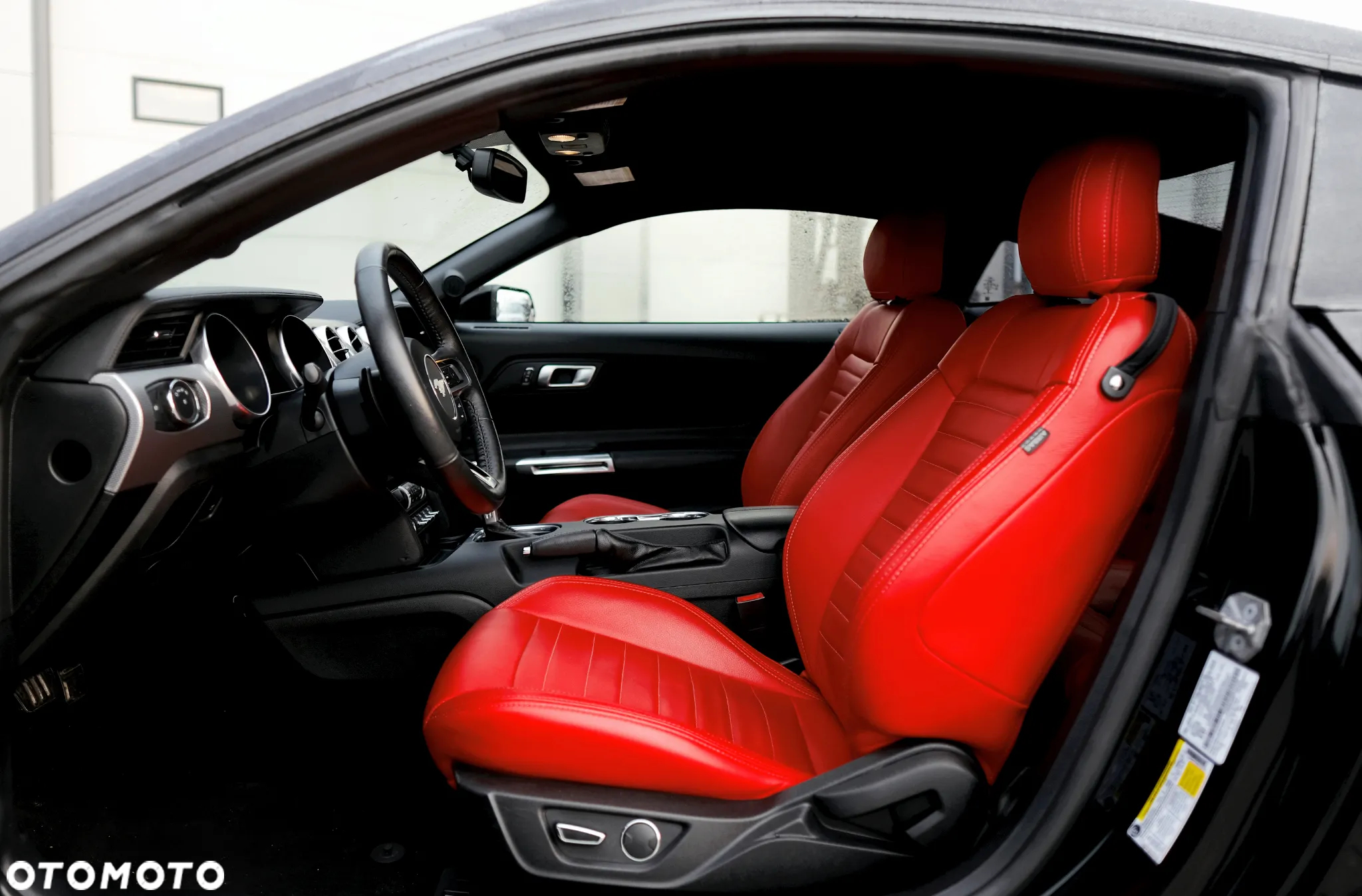 Ford Mustang 2.3 Eco Boost - 13