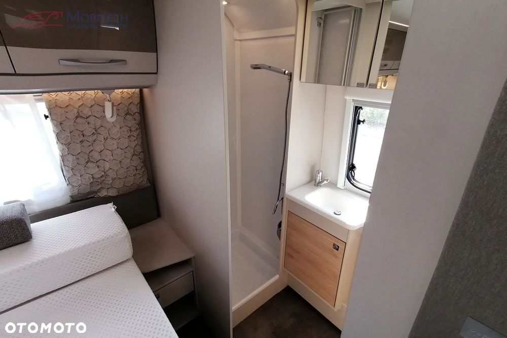 Dethleffs Nomad 650 RQT - 23