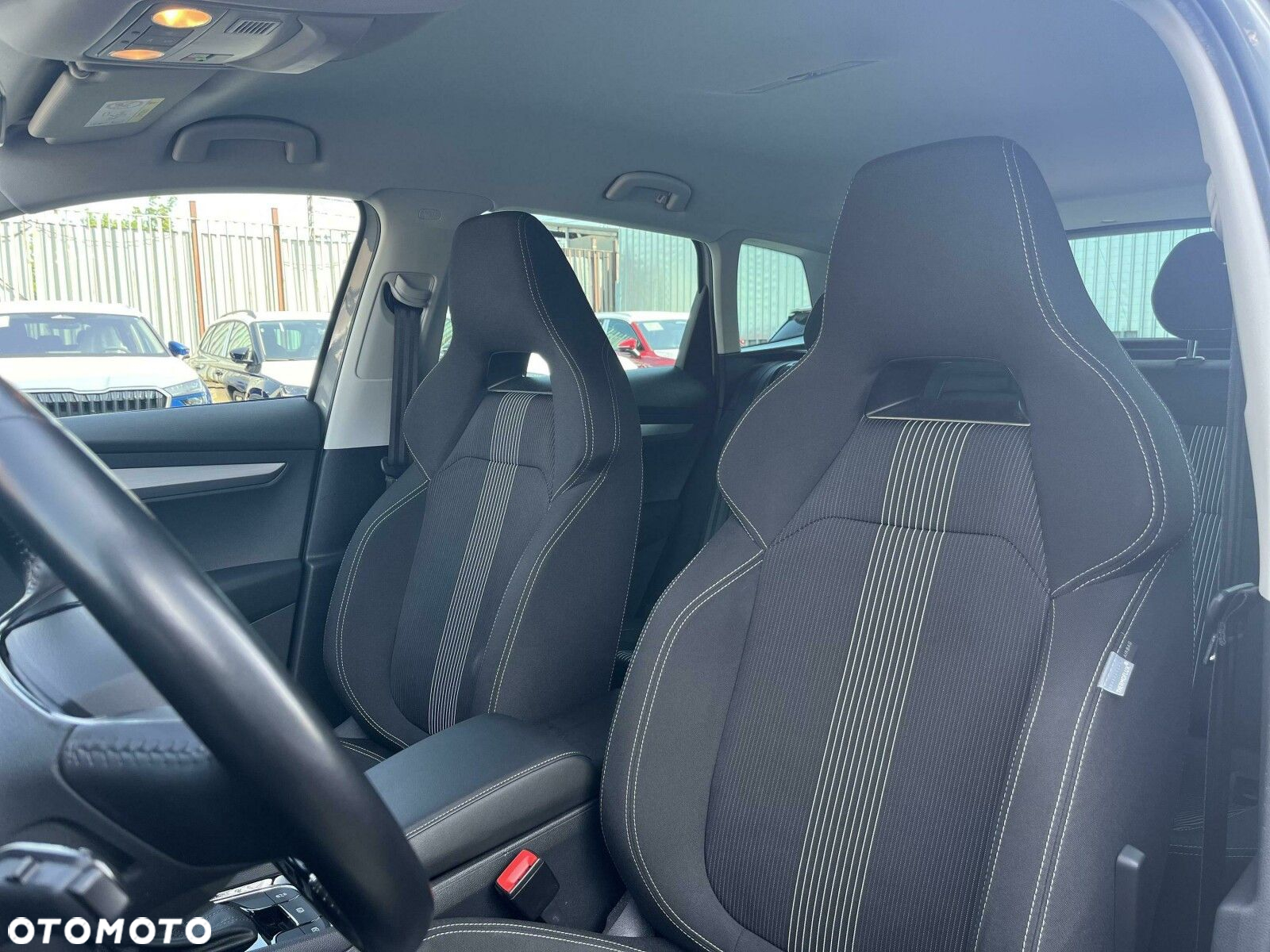 Skoda Karoq 1.6 TDI 4x2 Ambition DSG - 12