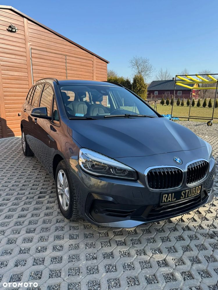 BMW Seria 2 218i Advantage - 4