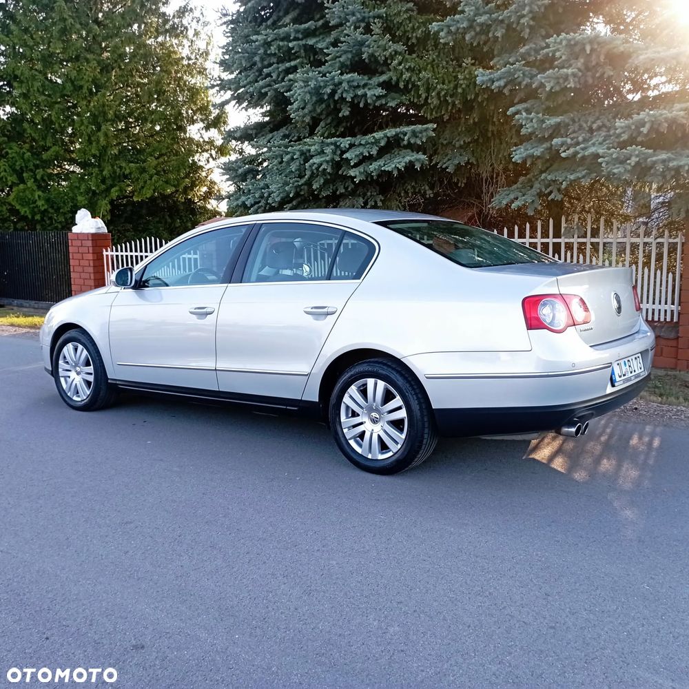 Volkswagen Passat 1.8 TSI Comfortline - 5