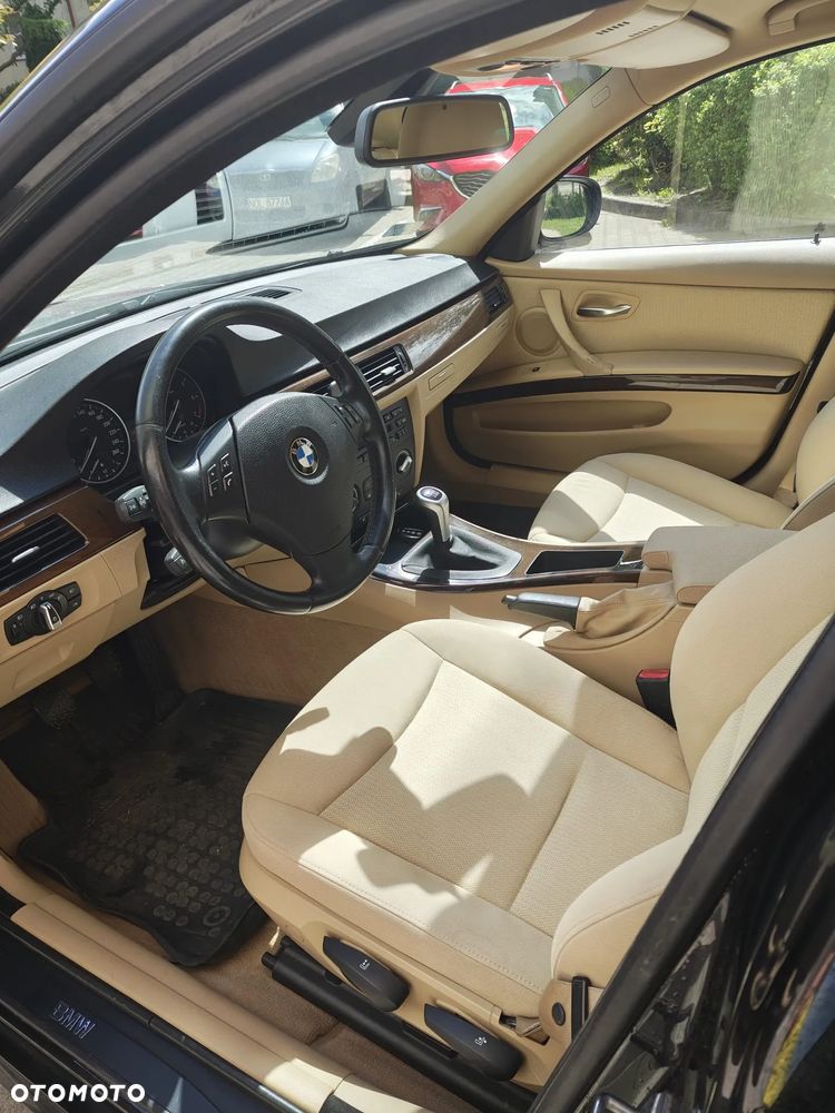 BMW Seria 3 - 11