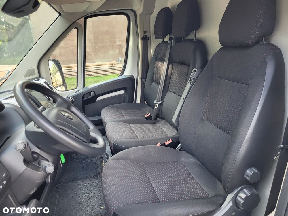 Opel Movano - 10