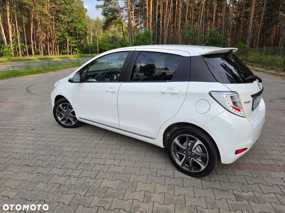 Toyota Yaris 1.33 VVT-i Edition - 10