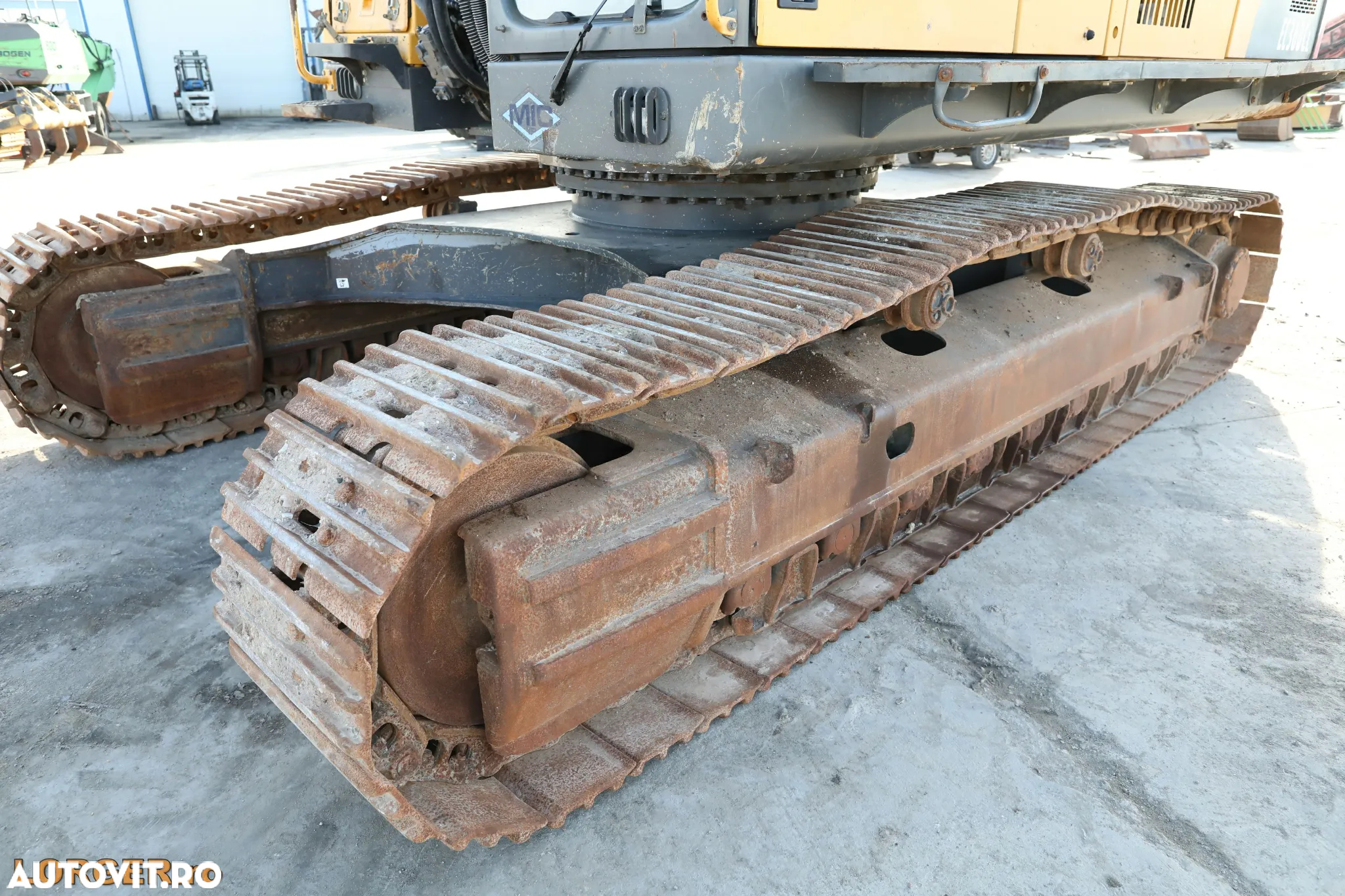 Volvo EC 360 CL - 10