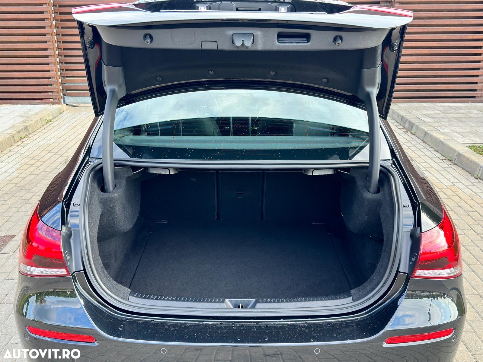 Mercedes-Benz A 180 d 8G-DCT Advanced Progressive - 33