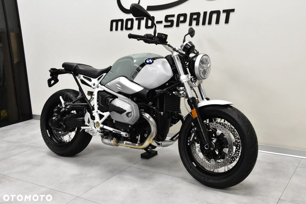 BMW R - 6