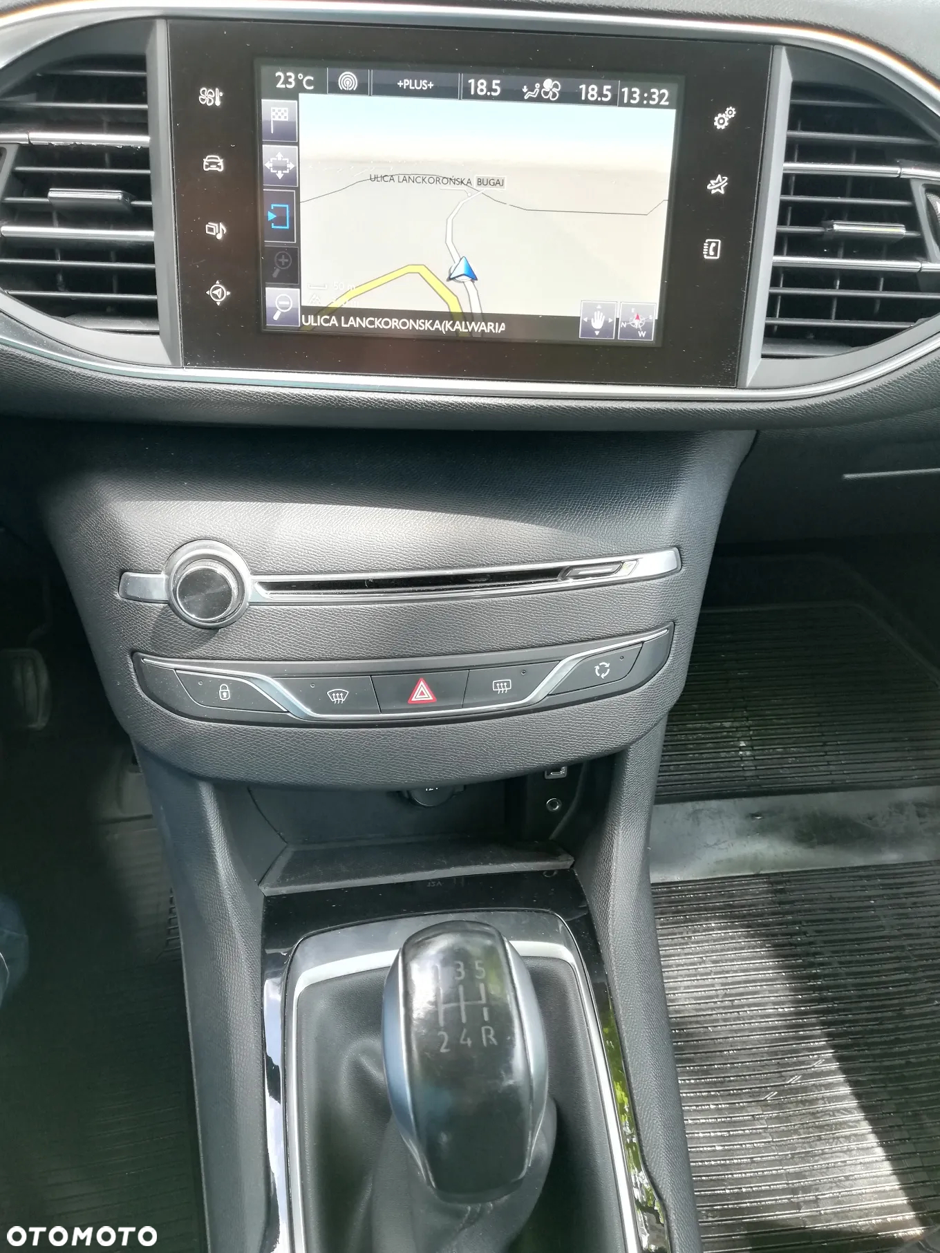 Peugeot 308 SW BlueHDi 100 Stop & Start Access - 21