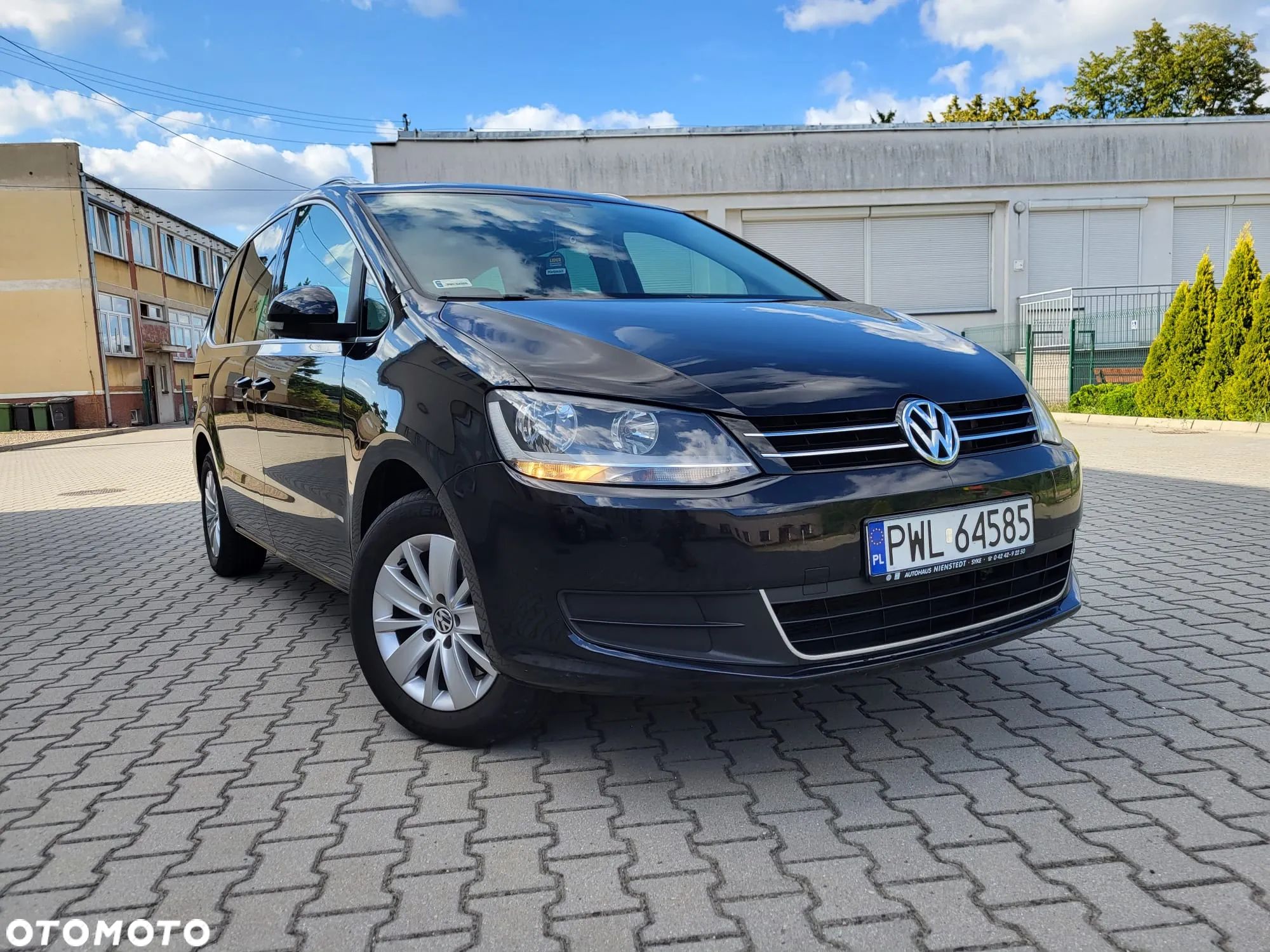 Volkswagen Sharan 2.0 TDI DSG Blue Motion Style - 1