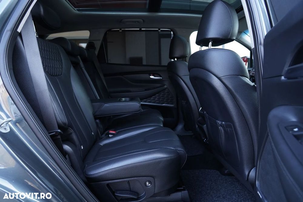 Hyundai Santa Fe - 6