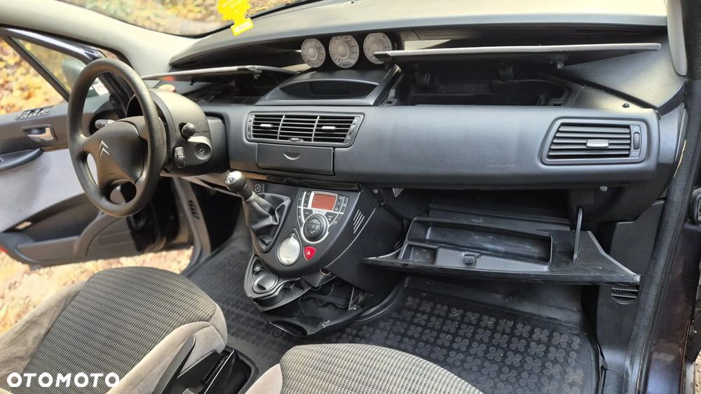 Citroën C8 - 16