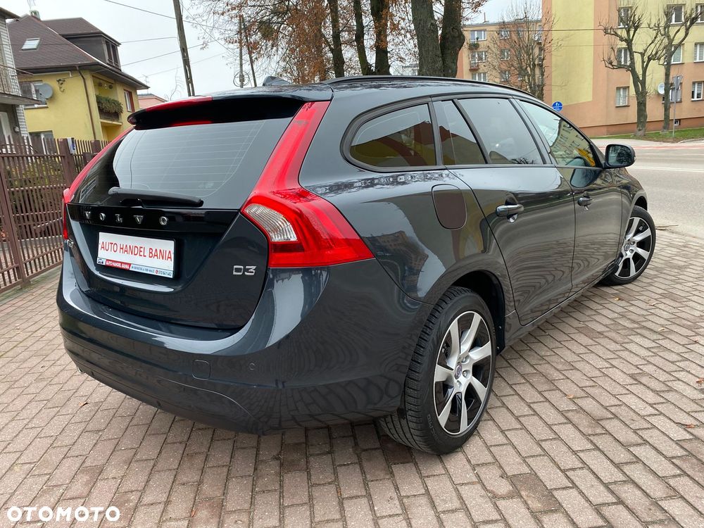 Volvo V60 D3 Geartronic Momentum - 21