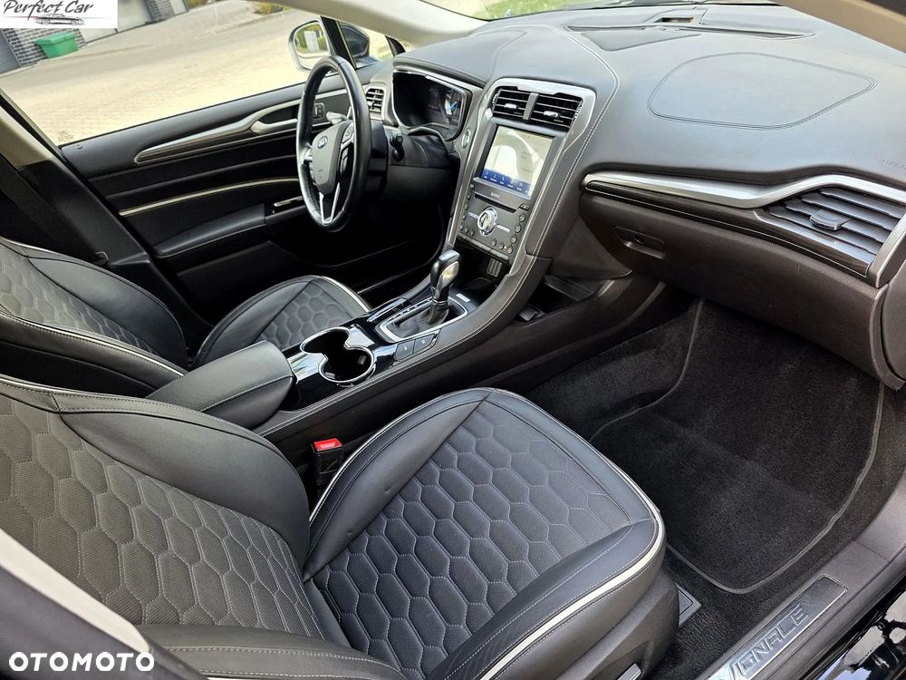 Ford Mondeo Turnier 2.0 Hybrid CVT VIGNALE - 10