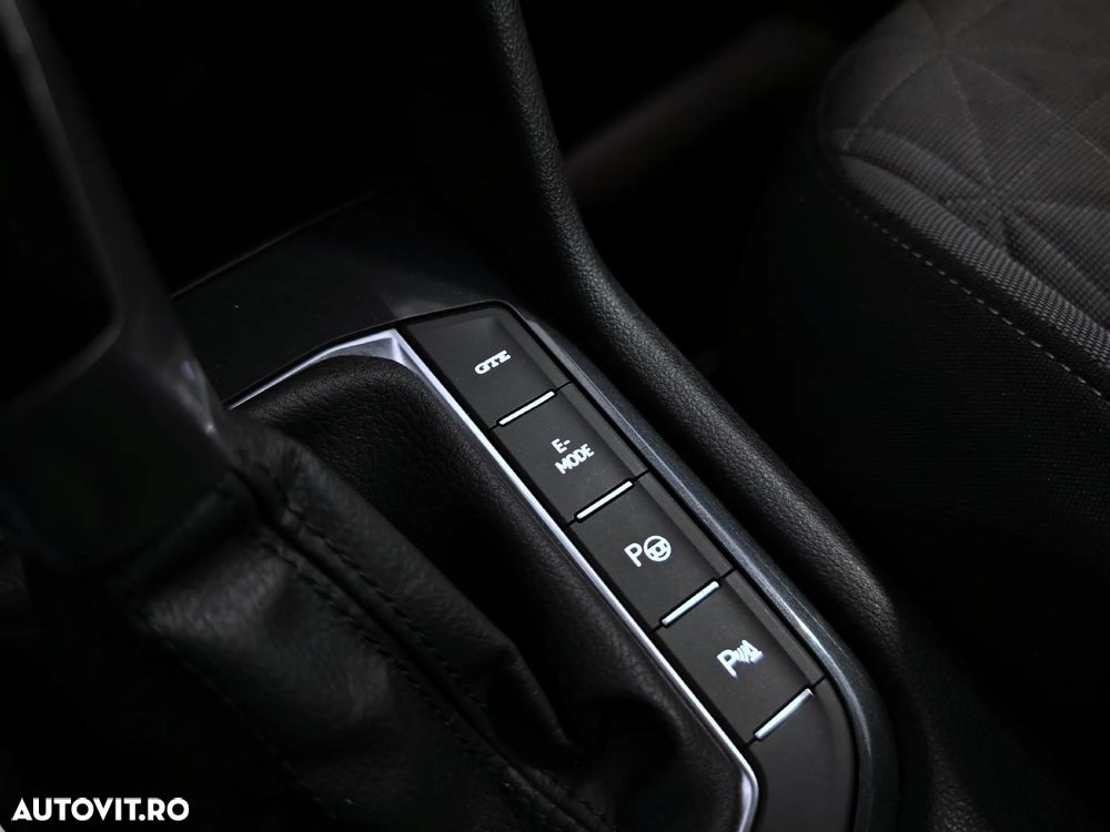 Volkswagen Tiguan 1.4 eHybrid OPF DSG Life - 27