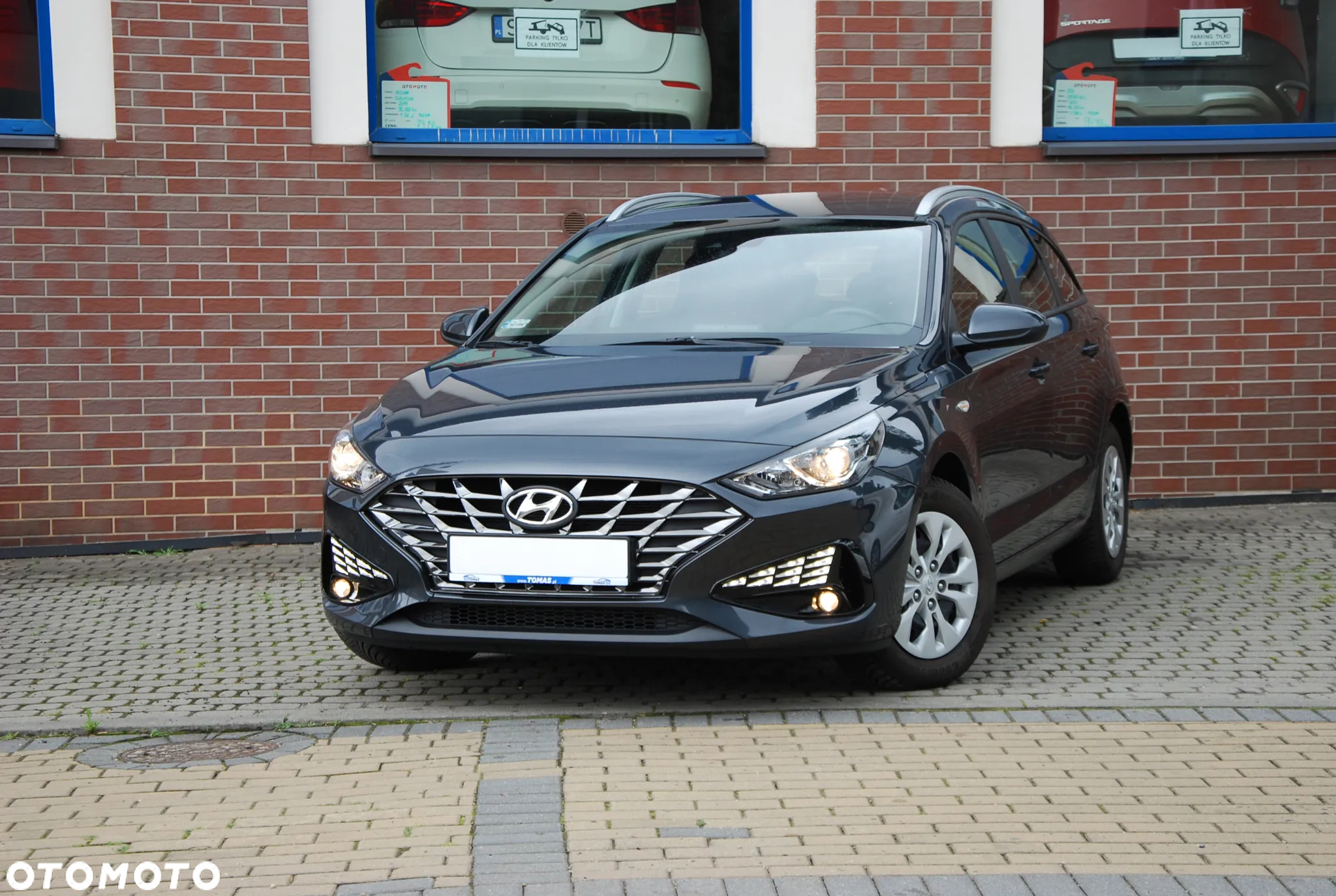 Hyundai i30 1.5 DPI Modern - 10