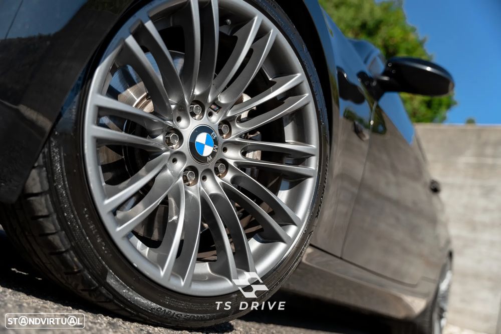 BMW 330 dA - 21
