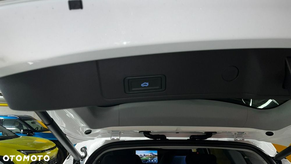 Chery Tiggo 8 - 10