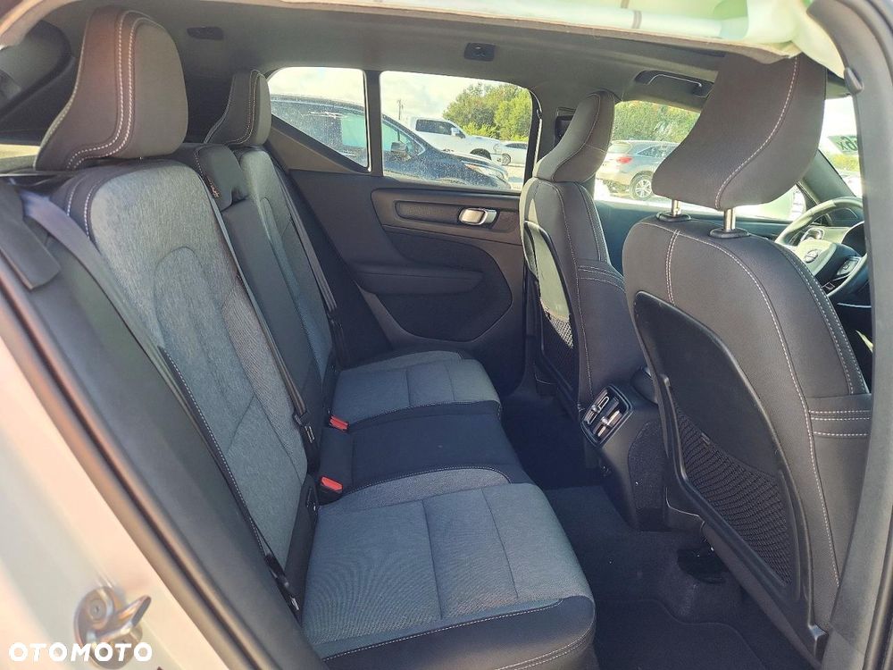 Volvo XC 40 - 13