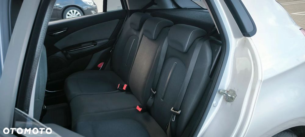 Fiat Bravo 1.4 T-JET 16V Dynamic - 17