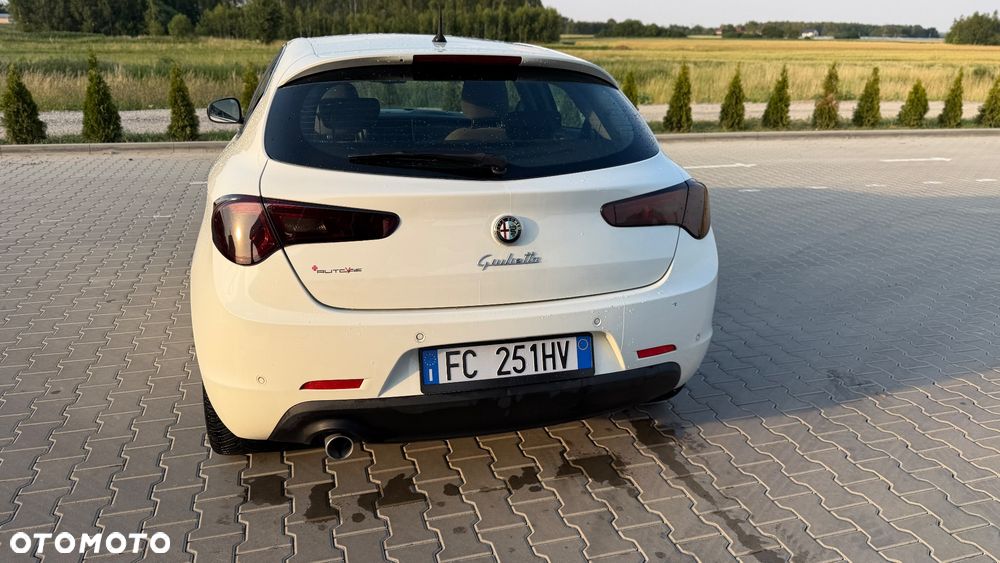 Alfa Romeo Giulietta 1.6 JTDM 16V Sport - 6