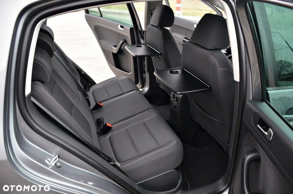 Volkswagen Golf Plus - 17