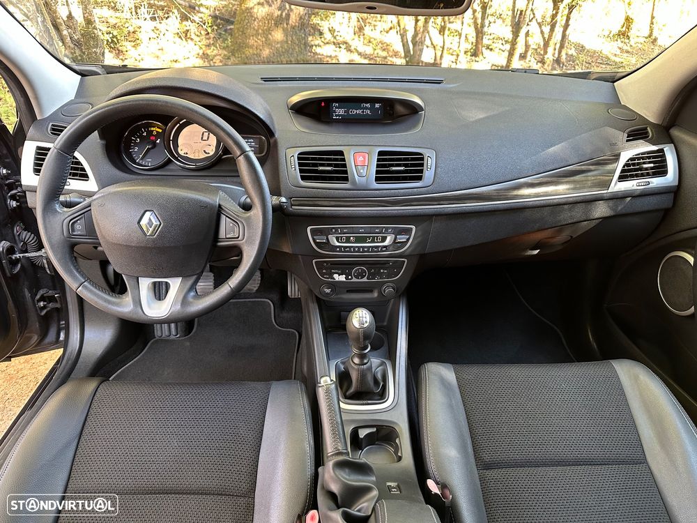 Renault Mégane Coupe 1.5 dCi Dynamique S - 14
