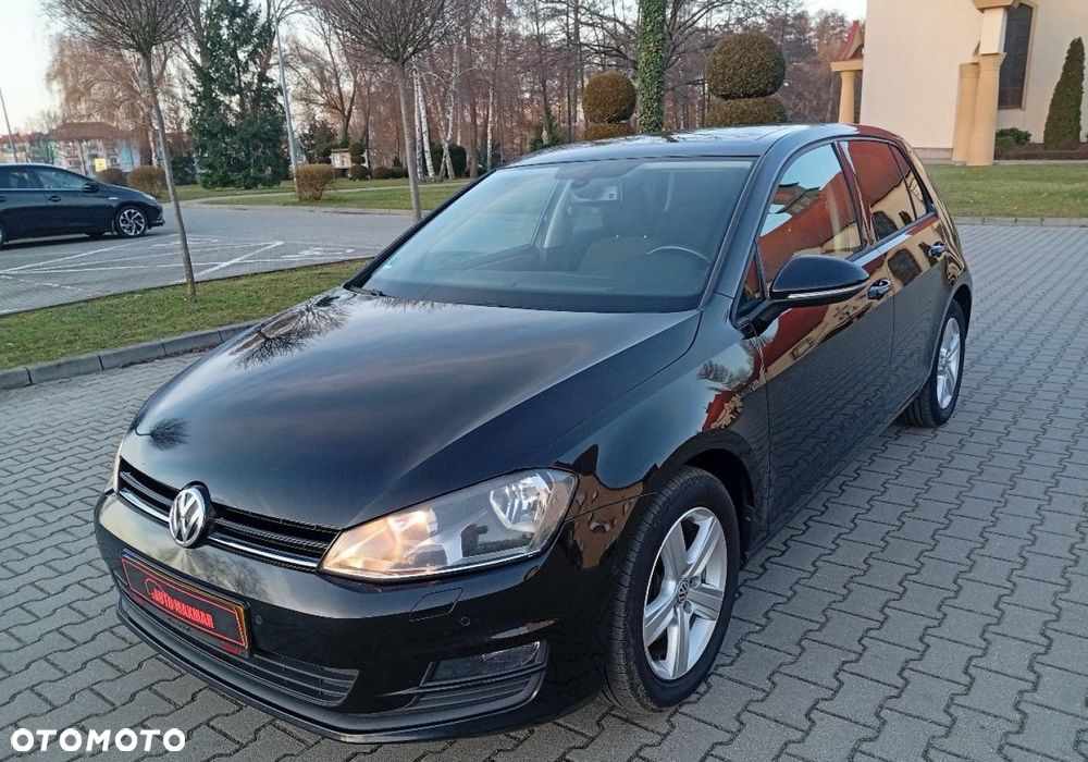 Volkswagen Golf - 3