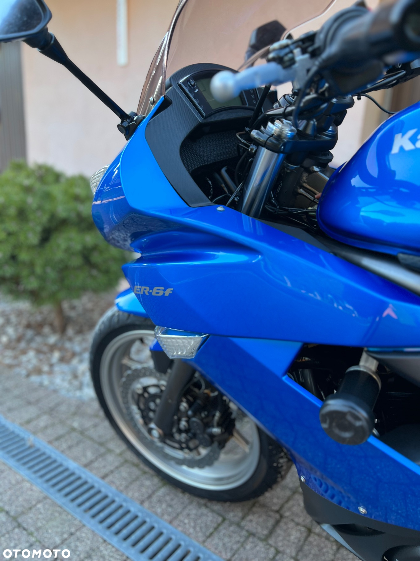 Kawasaki ER - 15