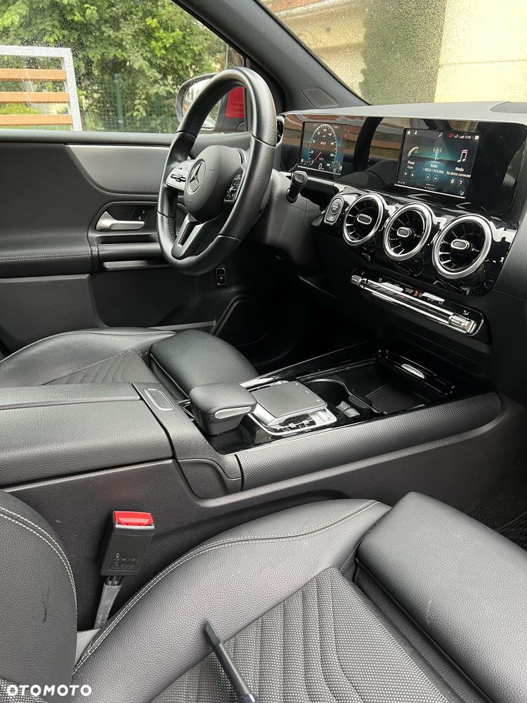 Mercedes-Benz Klasa B 180 d Style 7G-DCT - 7
