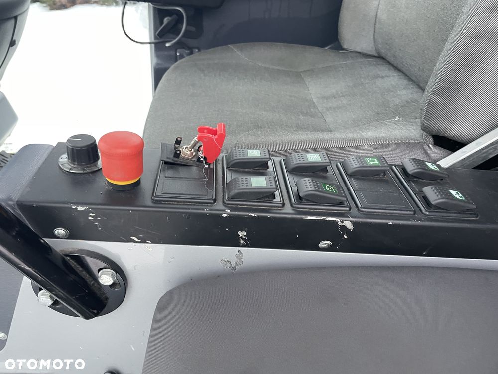 Inny Myjka ciśnieniowa Polewaczka Bucher EUROVOIRIE JAK NOWA  400 mth !!!! - 29