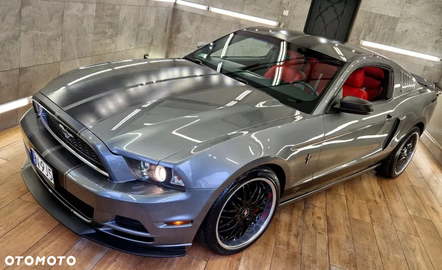 Ford Mustang 3.7 V6 Premium - 3