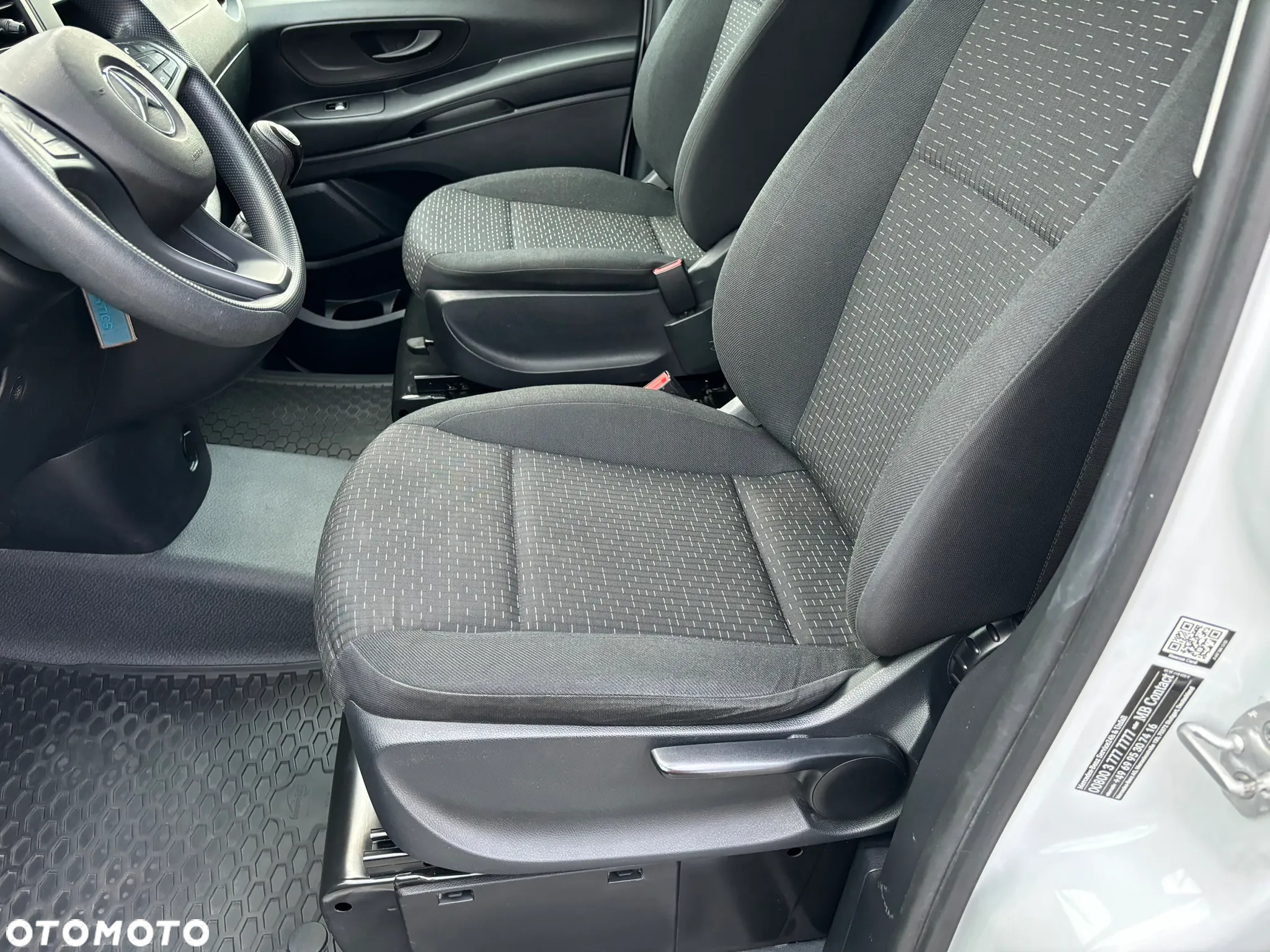 Mercedes-Benz VITO 2,0CDI Long Przebieg 37tyś km Faktura Vat - 4