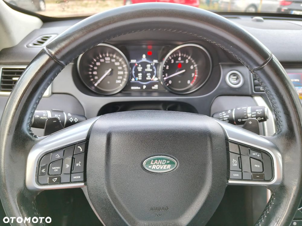 Land Rover Discovery Sport 2.0 Si4 SE - 16