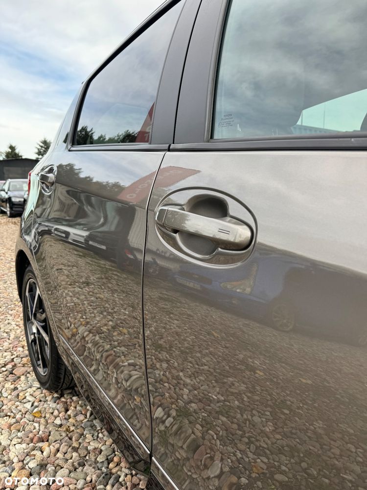 Toyota Yaris 1.5 Selection CVT - 24