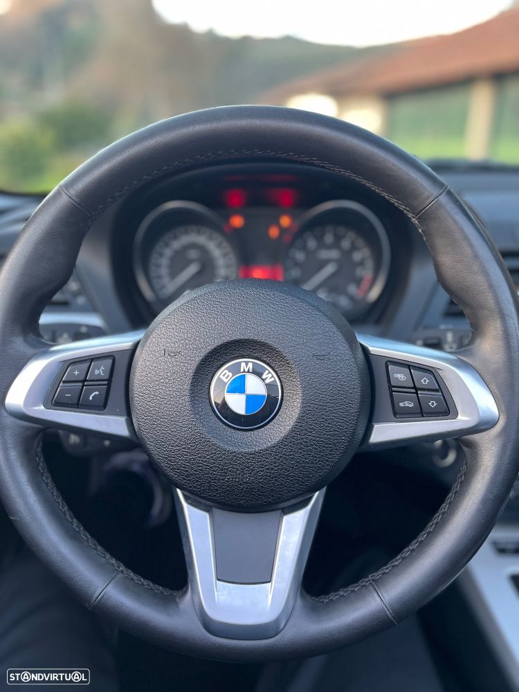 BMW Z4 sDrive20i - 26