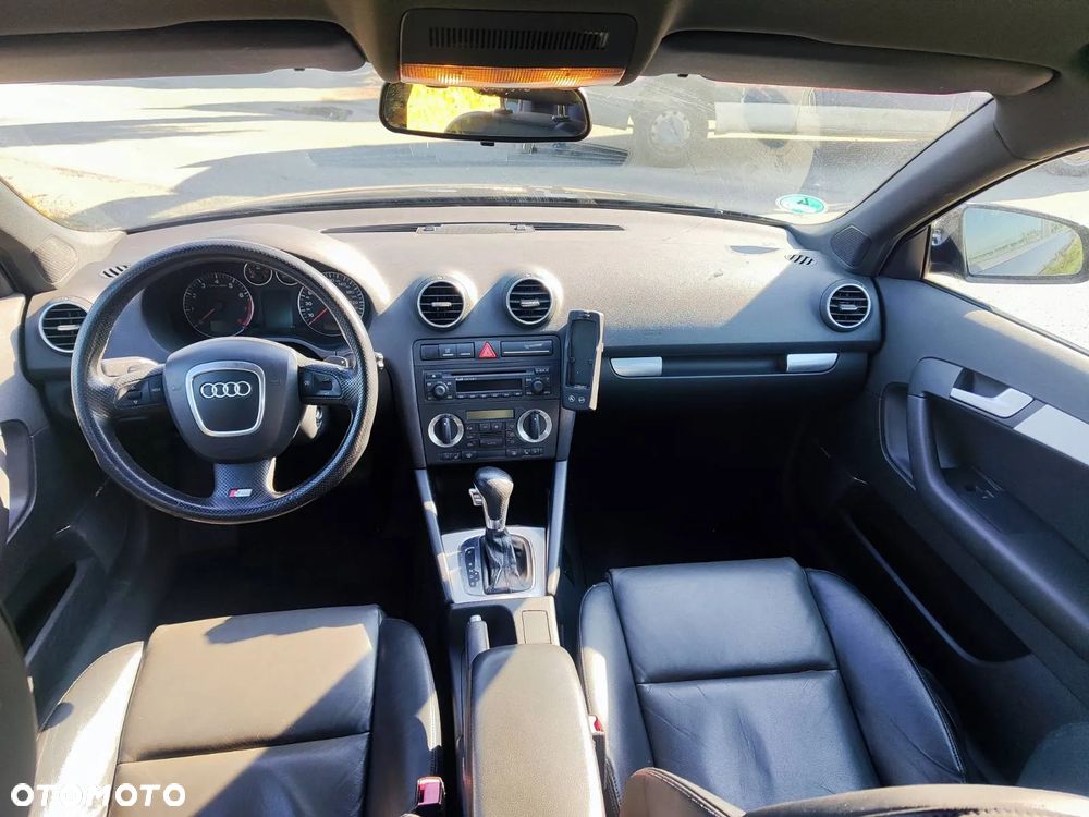 Audi A3 Sportback 2.0T FSI Ambition S tronic - 5