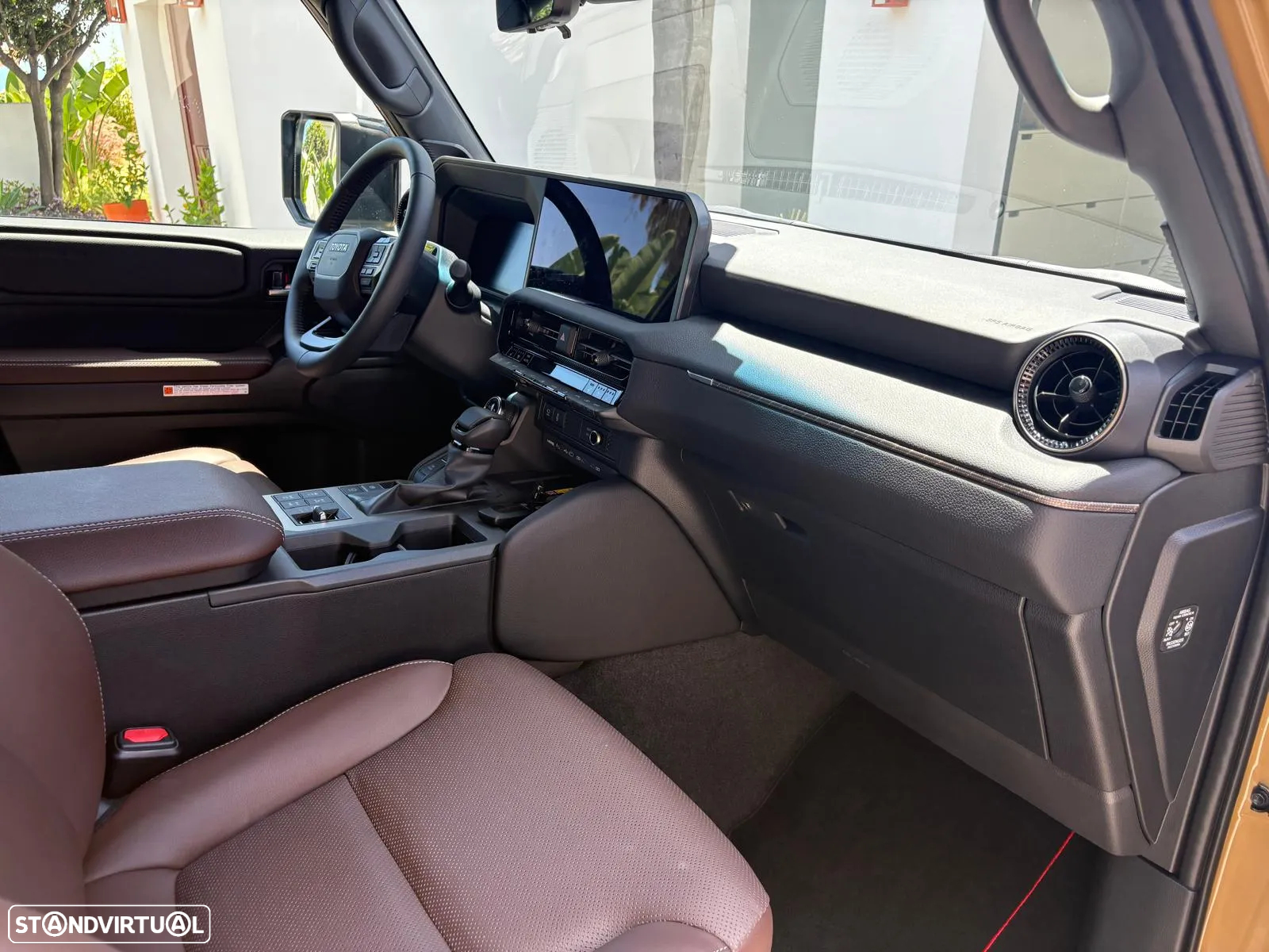 Toyota Land Cruiser 2.8 D-4D Auto First Edition - 19