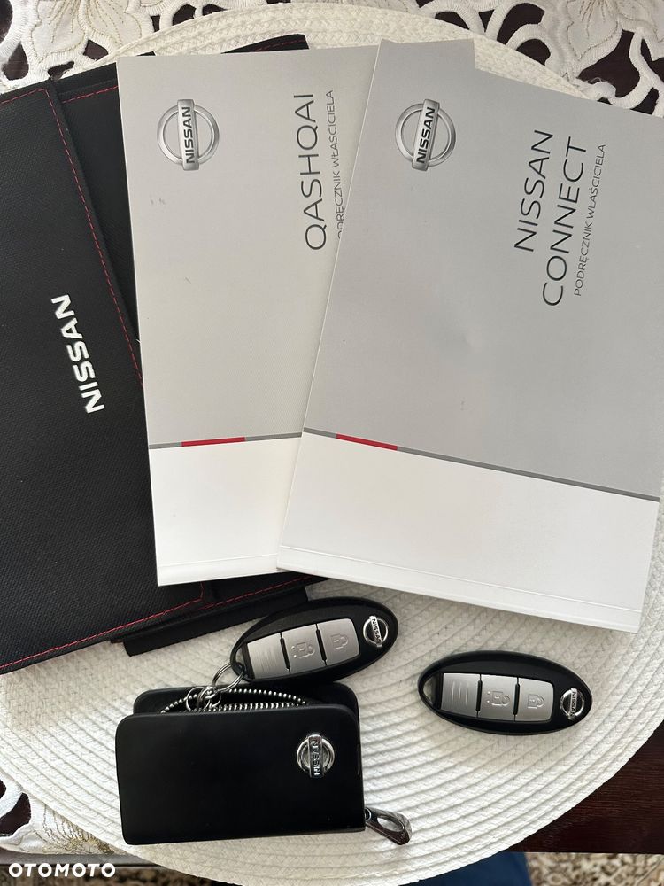 Nissan Qashqai 1.3 DIG-T N-Connecta DCT - 34