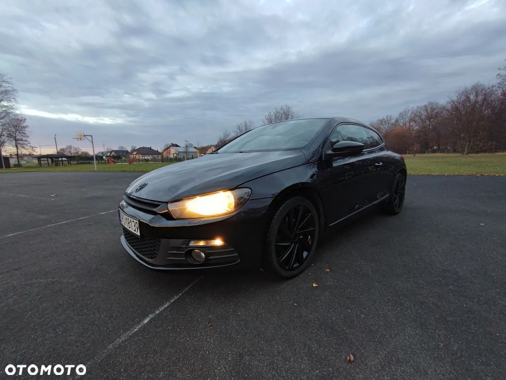 Volkswagen Scirocco 2.0 TSI - 8