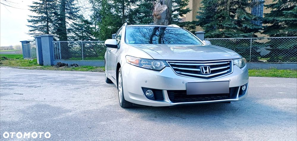 Honda Accord 2.0 Executive - 1