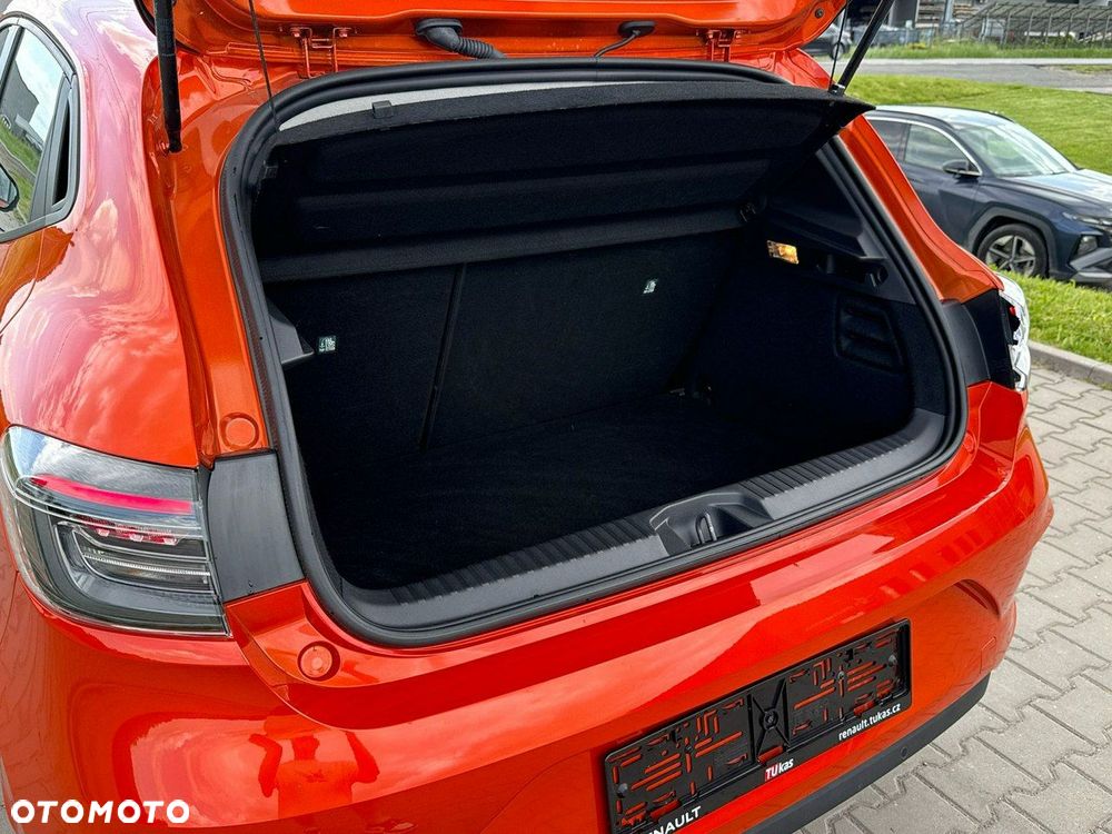 Renault Clio TCe 90 EVOLUTION - 18