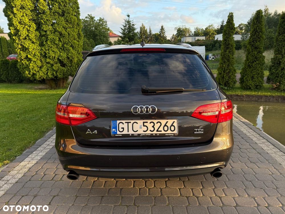 Audi A4 Avant 2.0 TDI Quattro S tronic - 9