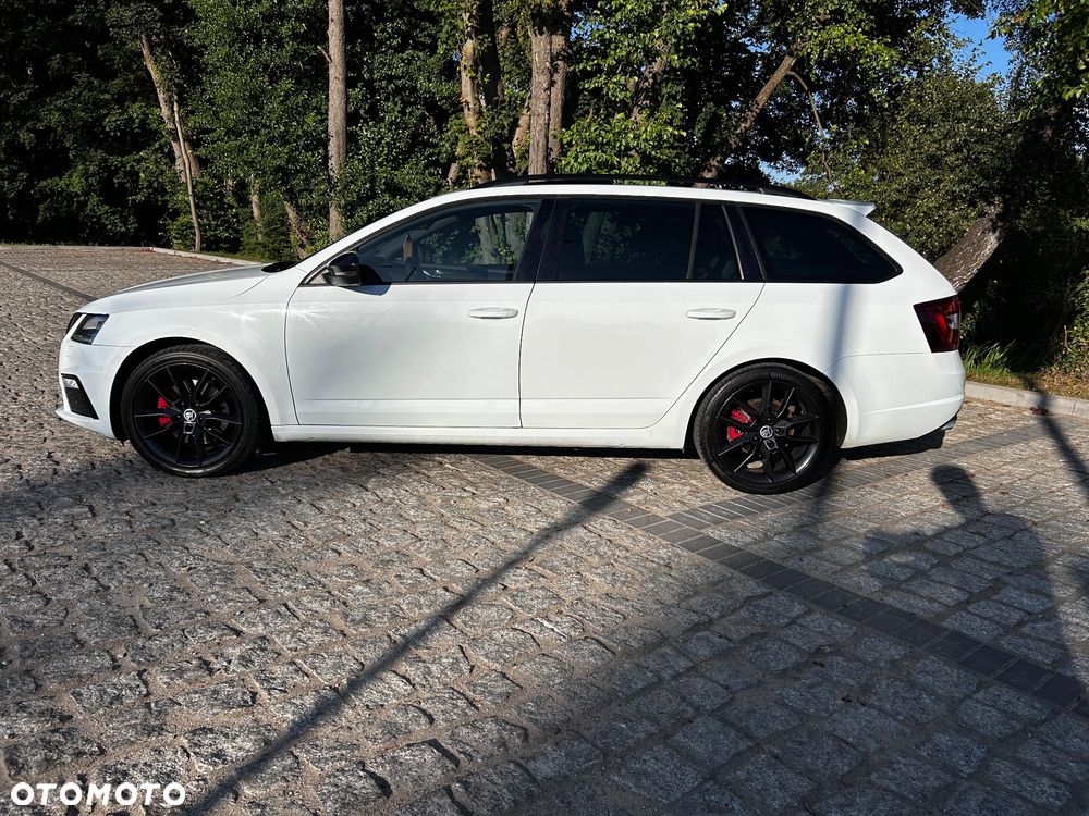 Skoda Octavia 2.0 TDI (Green tec) DSG RS - 2