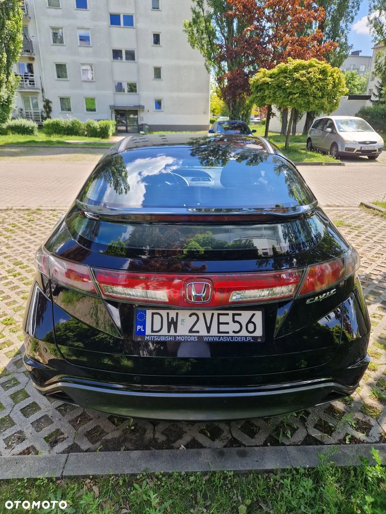 Honda Civic 1.8 Executive - 5